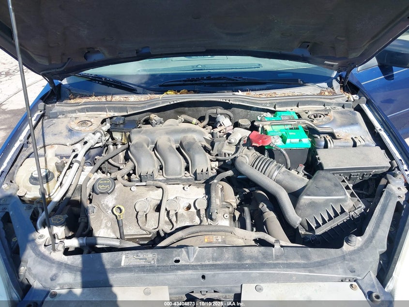 2007 Mercury Milan V6 Premier VIN: 3MEHM08137R664872 Lot: 43404873