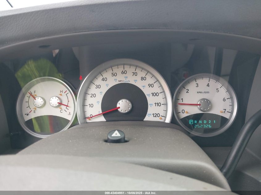 2005 Dodge Durango Limited VIN: 1D8HB58D35F622504 Lot: 43404951