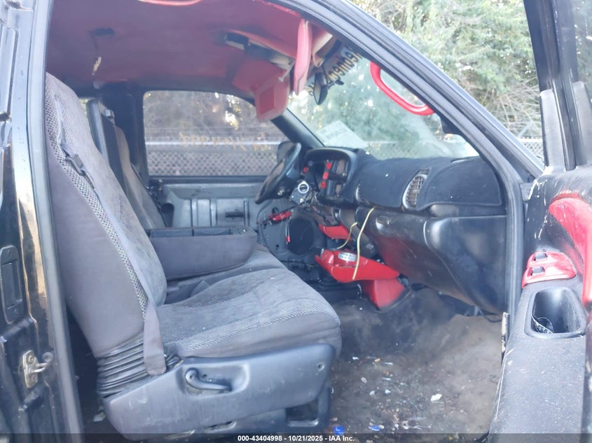 1B7HF13Z4YJ182955 2000 DODGE RAM photo no. 5