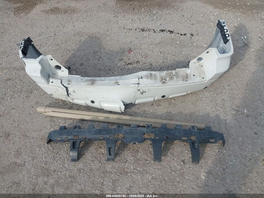 2009 Ford Escape Limited VIN: 1FMCU04G99KA16266 Lot: 43405150