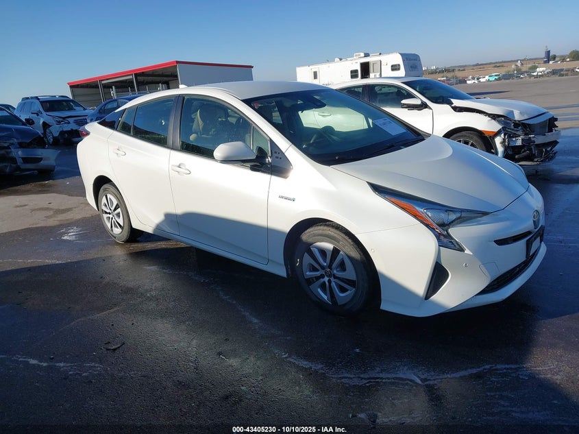 TOYOTA PRIUS TWO