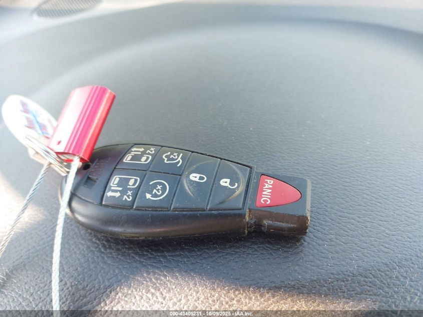 2014 Chrysler Town & Country Touring-L VIN: 2C4RC1CG2ER108324 Lot: 43405231