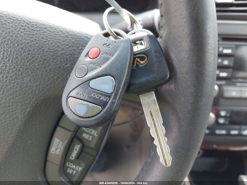 2001 Infiniti I30 Luxury VIN: JNKCA31A81T026864 Lot: 43405258