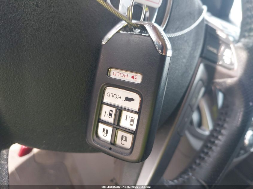 2014 Honda Odyssey Touring/Touring Elite VIN: 5FNRL5H9XEB032526 Lot: 43405282