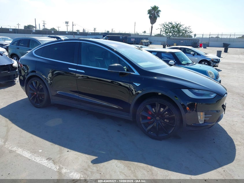 TESLA MODEL X 75D/P100D/P90D