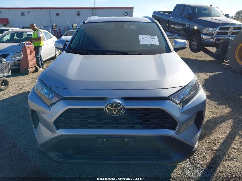 2019 Toyota Rav4 Le VIN: JTMG1RFV6KD046995 Lot: 43405361