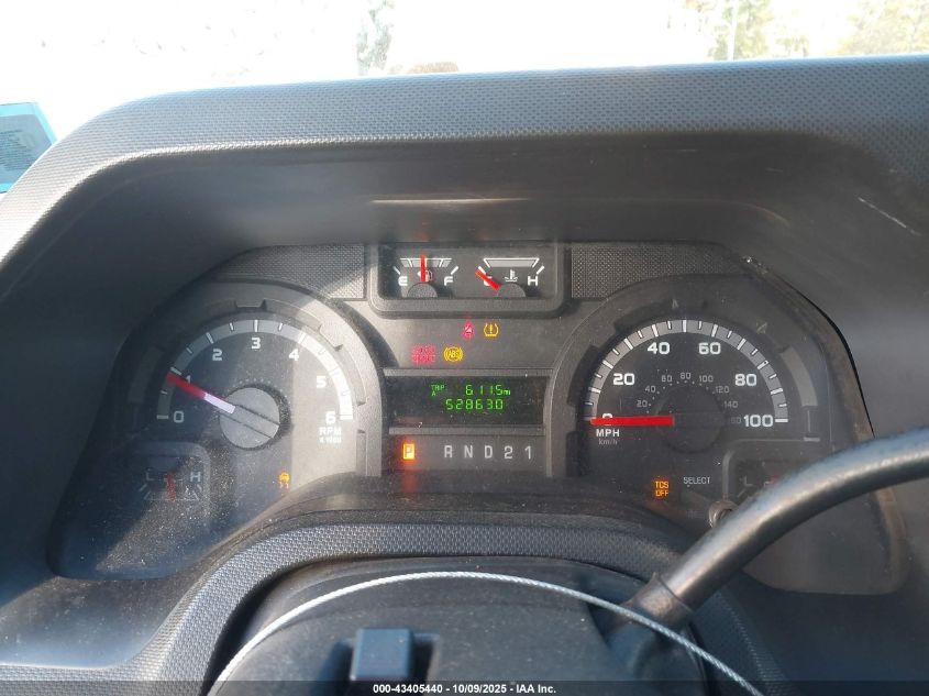 2013 Ford E-350 Super Duty Commercial VIN: 1FTSE3EL8DDB24661 Lot: 43405440