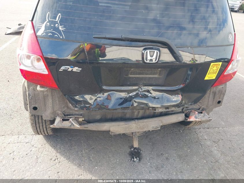 2007 Honda Fit VIN: JHMGD38437S063800 Lot: 43405478