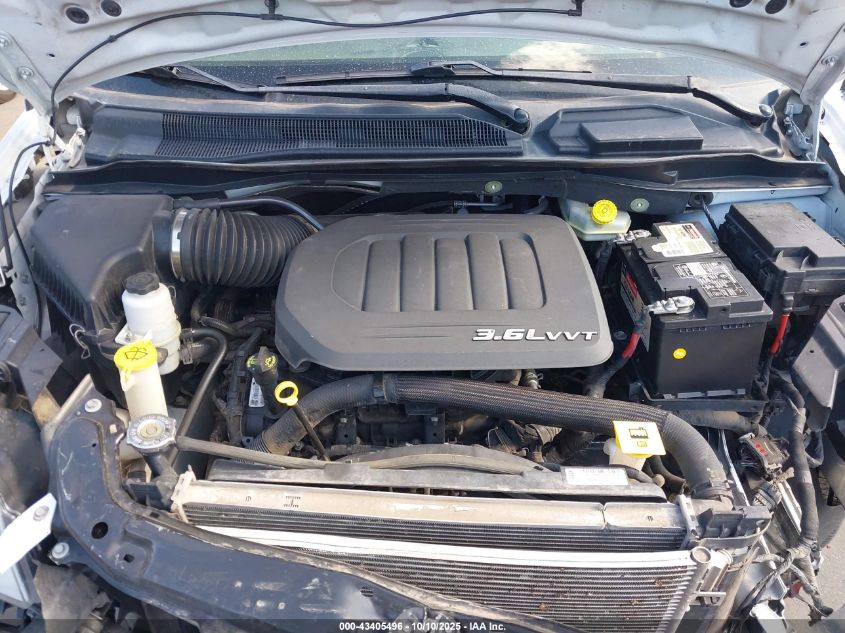 2015 Chrysler Town & Country Touring VIN: 2C4RC1BG4FR594766 Lot: 43405496