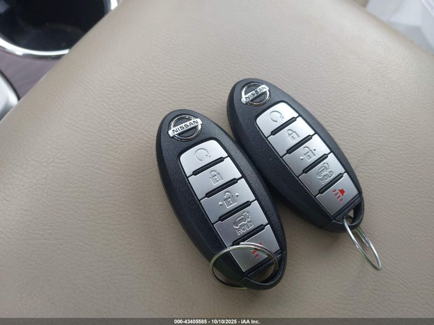 2017 Nissan Pathfinder Platinum VIN: 5N1DR2MN5HC640638 Lot: 43405585