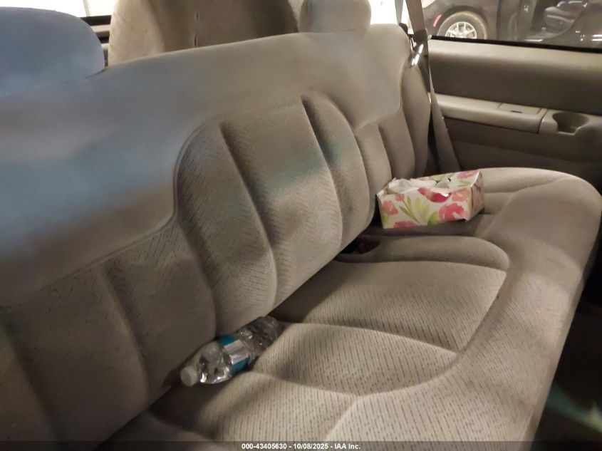 1999 Chevrolet Tahoe VIN: 3GNEK18R0XG105787 Lot: 43405630