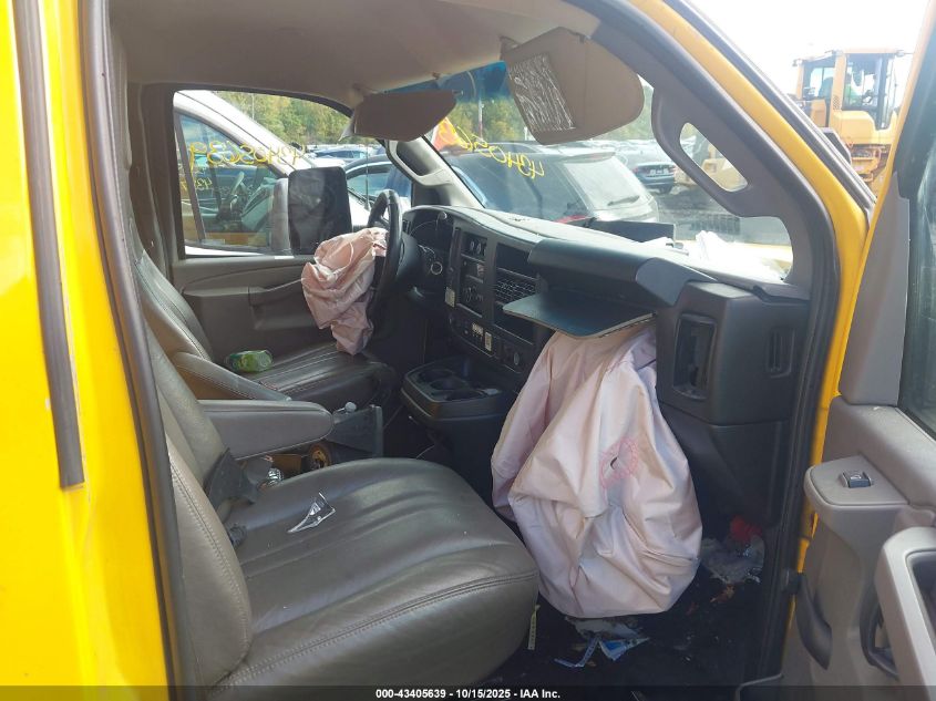 2018 GMC Savana Cutaway Work Van VIN: 7GZ37TCG1JN901484 Lot: 43405639