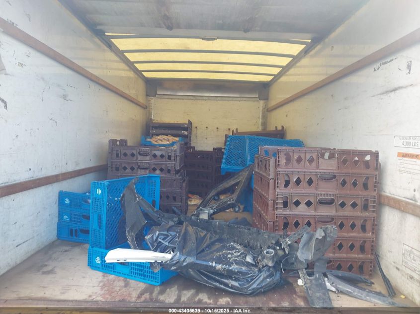 2018 GMC Savana Cutaway Work Van VIN: 7GZ37TCG1JN901484 Lot: 43405639