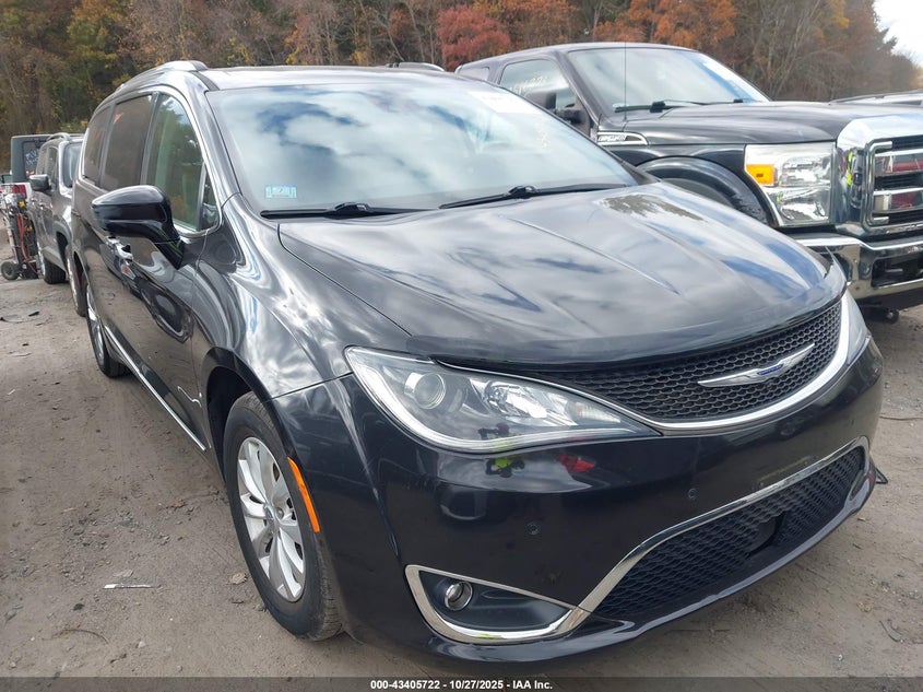 2019 CHRYSLER PACIFICA TOURING L - 2C4RC1BG9KR655250