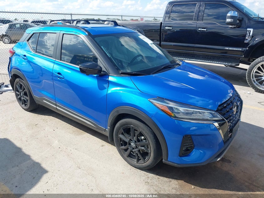 NISSAN KICKS SR XTRONIC CVT