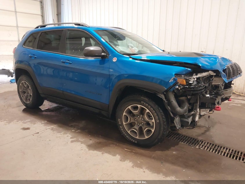 JEEP CHEROKEE TRAILHAWK 4X4