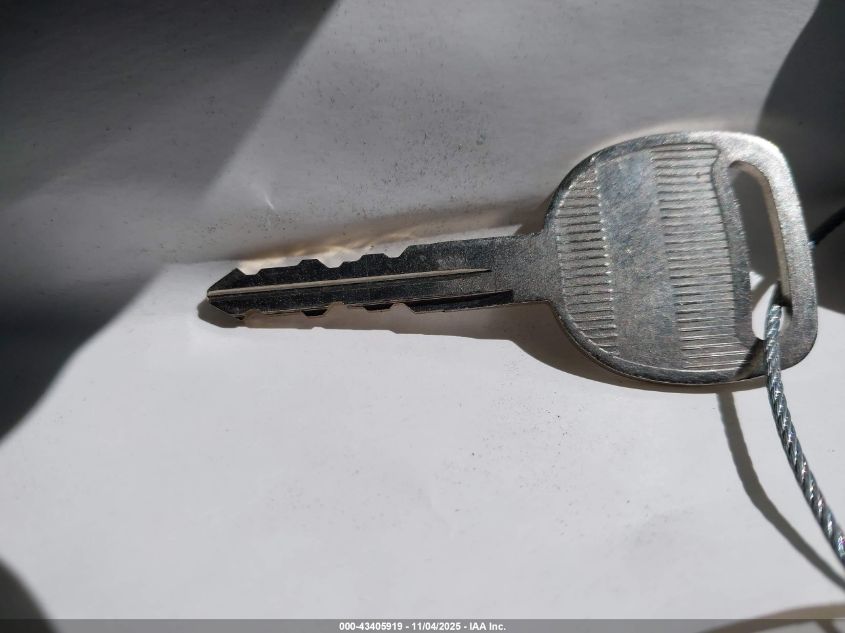 2004 GMC Yukon Denali VIN: 1GKEK63U34J173288 Lot: 43405919