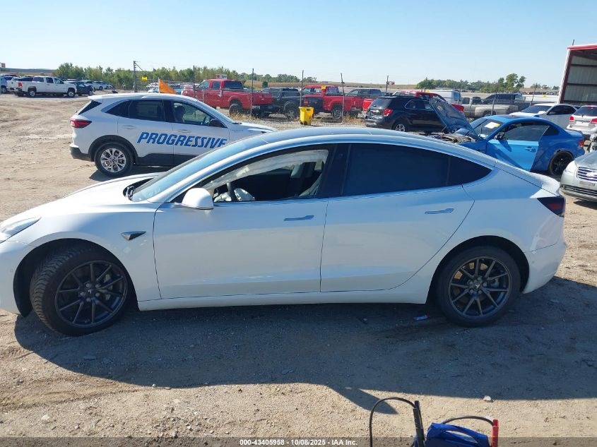 2018 Tesla Model 3 Long Range/Performance VIN: 5YJ3E1EB5JF067193 Lot: 43405958