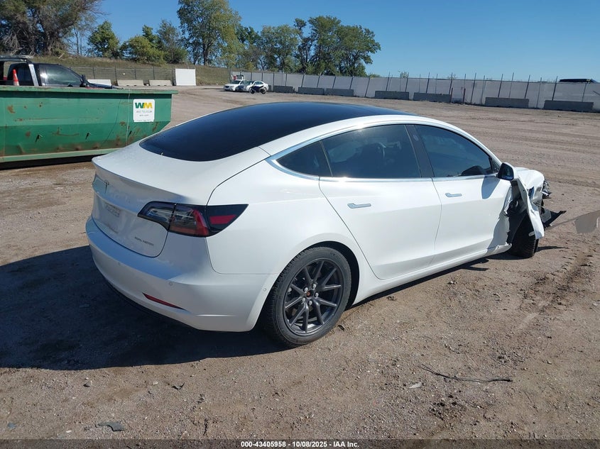 5YJ3E1EB5JF067193 2018 TESLA MODEL 3 photo no. 4