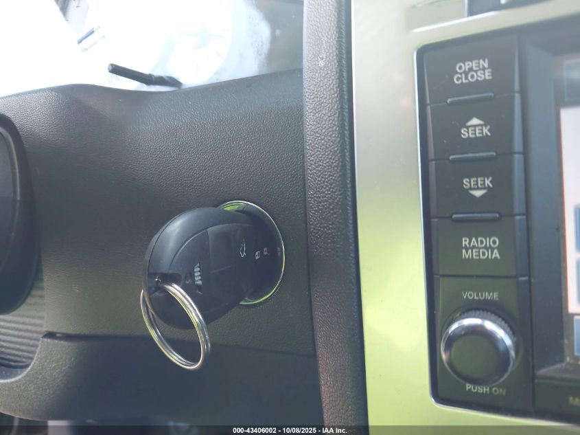 2008 Chrysler 300C Hemi VIN: 2C3LA63H68H209866 Lot: 43406002