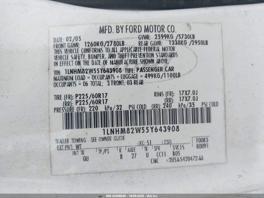 2005 Lincoln Town Car Signature Limited VIN: 1LNHM82W55Y643908 Lot: 43406048