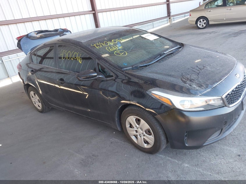 2018 KIA FORTE LX - 3KPFK4A78JE192770