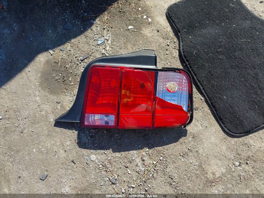 2007 Ford Mustang V6 Deluxe/V6 Premium VIN: 1ZVFT80N075279472 Lot: 43406077