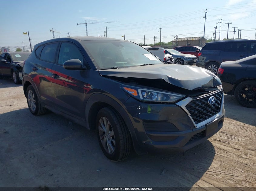 HYUNDAI TUCSON SE