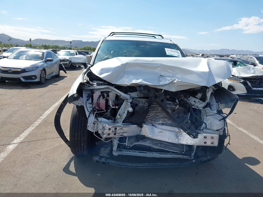 2024 Toyota Highlander 2.4 Lander Xle White Lot 111043406088 Vin 5TDAAAA55RS010065