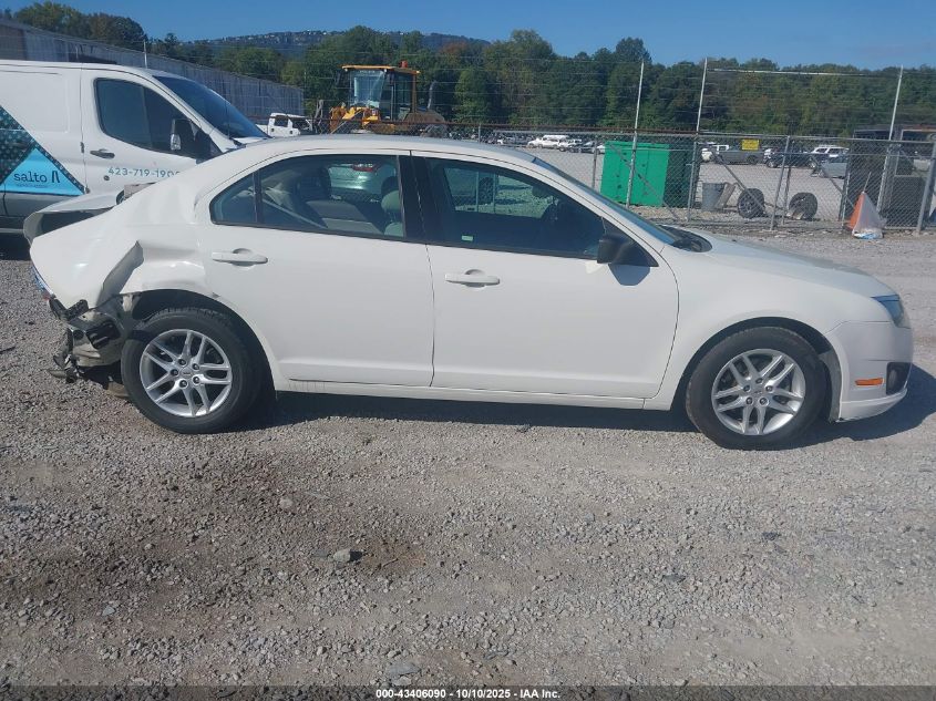 2012 Ford Fusion S VIN: 3FAHP0GA0CR270532 Lot: 43406090