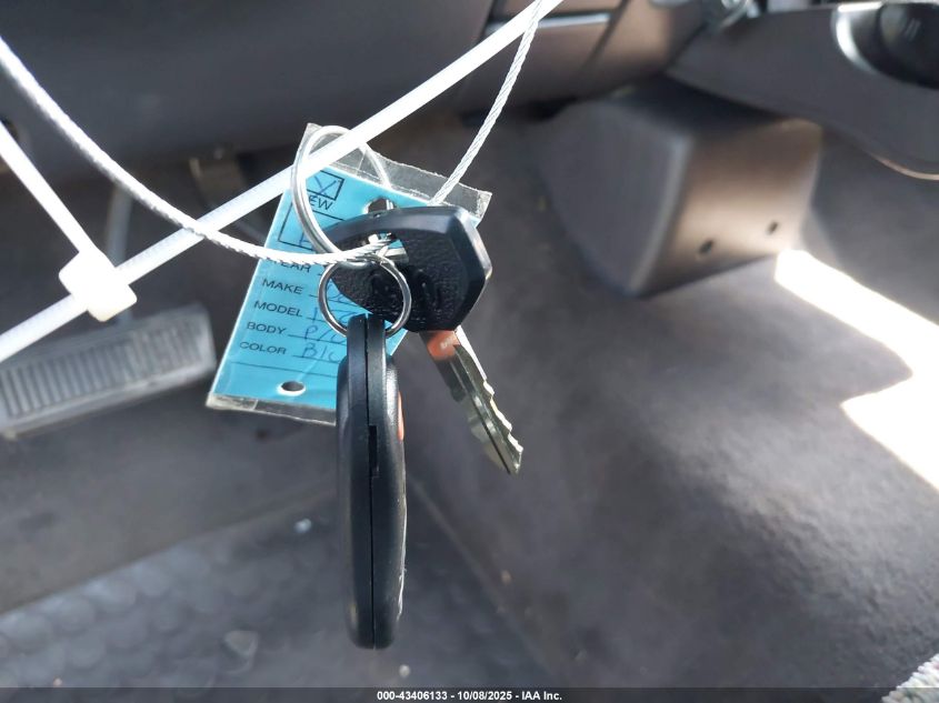 2000 Dodge Ram 1500 St VIN: 3B7HC13Z2YG158387 Lot: 43406133