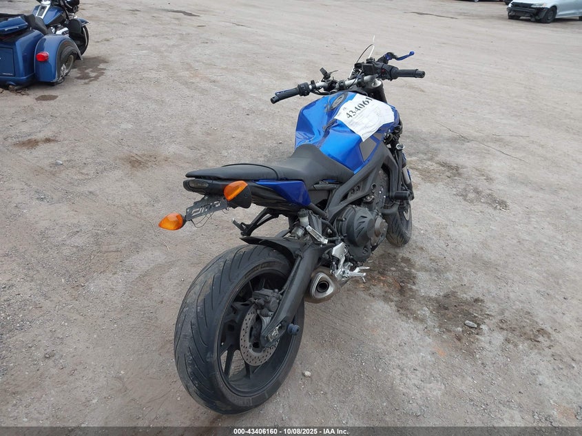 JYARN33E2GA008862 2016 YAMAHA FZ photo no. 4