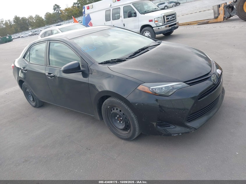 2T1BURHE1JC033159 2018 Toyota Corolla Le auction photo 1