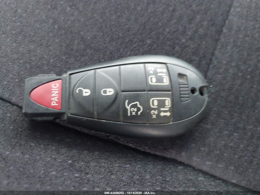 2011 Dodge Grand Caravan Crew VIN: 2D4RN5DG7BR611832 Lot: 43406202