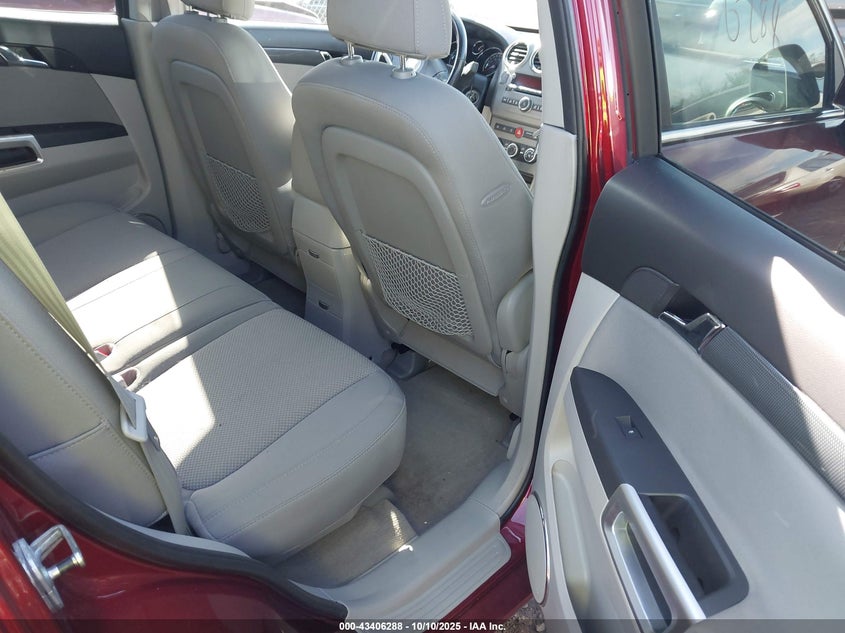 3GSCL53788S731441 2008 SATURN VUE photo no. 8