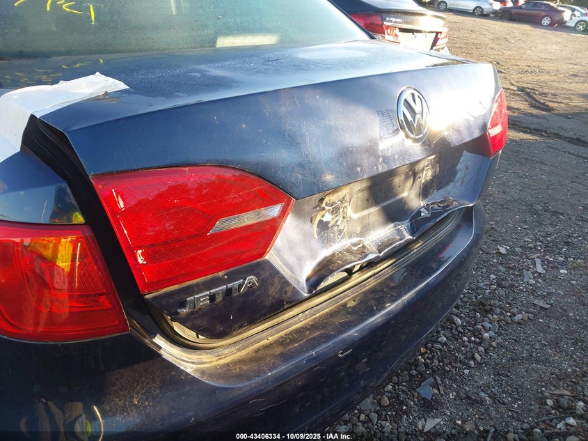 3VW2K7AJ2EM235598 2014 VOLKSWAGEN JETTA photo no. 6