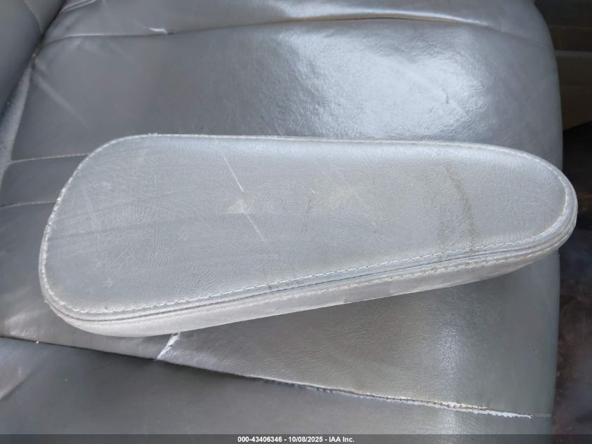 2008 GMC Savana Work Van VIN: 1GTGG29C981235134 Lot: 43406346