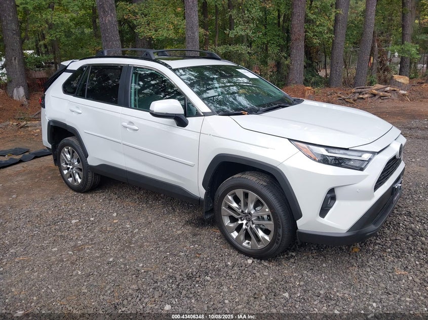 TOYOTA RAV4 XLE PREMIUM