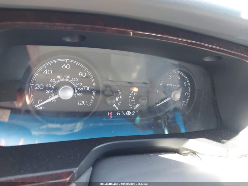 2006 Lincoln Town Car Signature VIN: 1LNHM81V66Y638243 Lot: 43406449