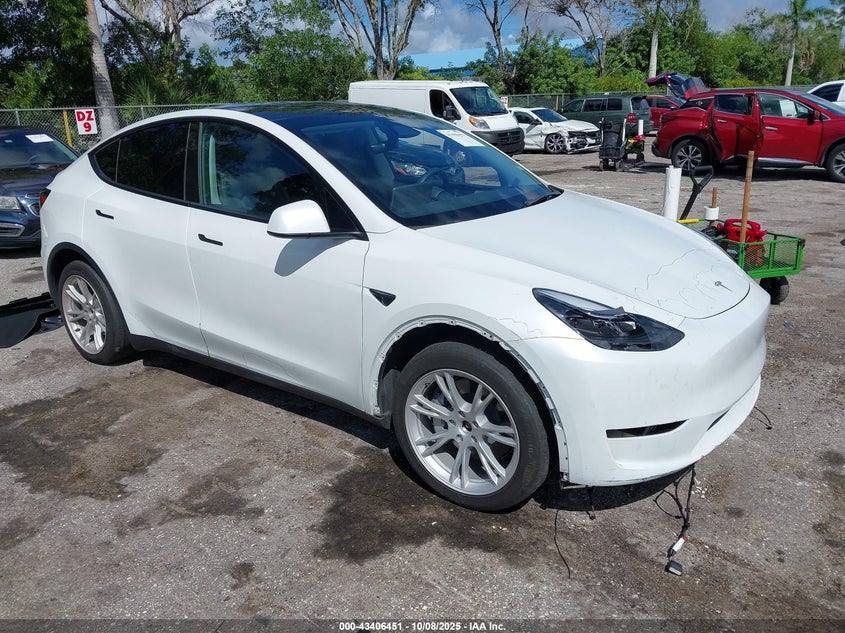 TESLA MODEL Y AWD/LONG RANGE DUAL MOTOR ALL-WHEEL DRIVE
