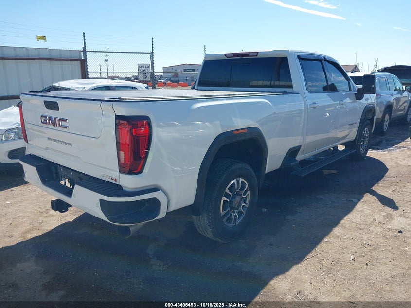 1GT49PEYXNF289729 2022 GMC SIERRA photo no. 4