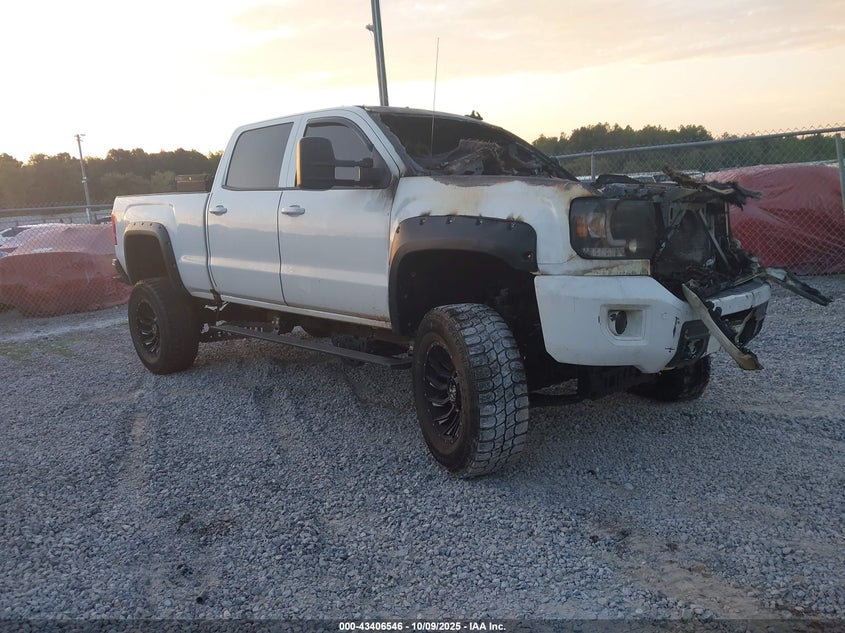 GMC SIERRA 2500HD DENALI