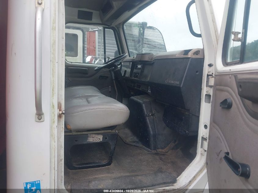 2000 International 4000 4700 VIN: 1HTSCAAM4YH282490 Lot: 43406604