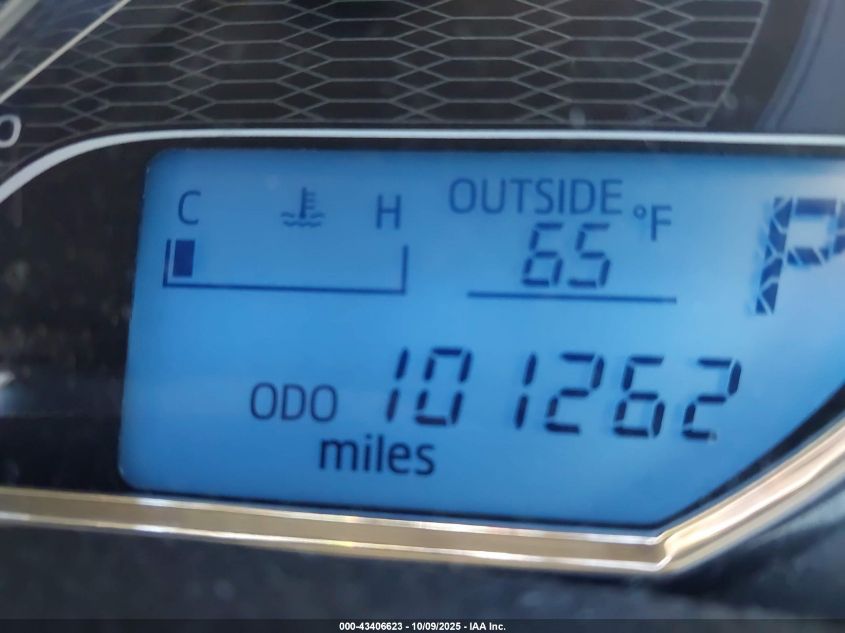 2015 Toyota Corolla Le VIN: 2T1BURHE4FC349677 Lot: 43406623