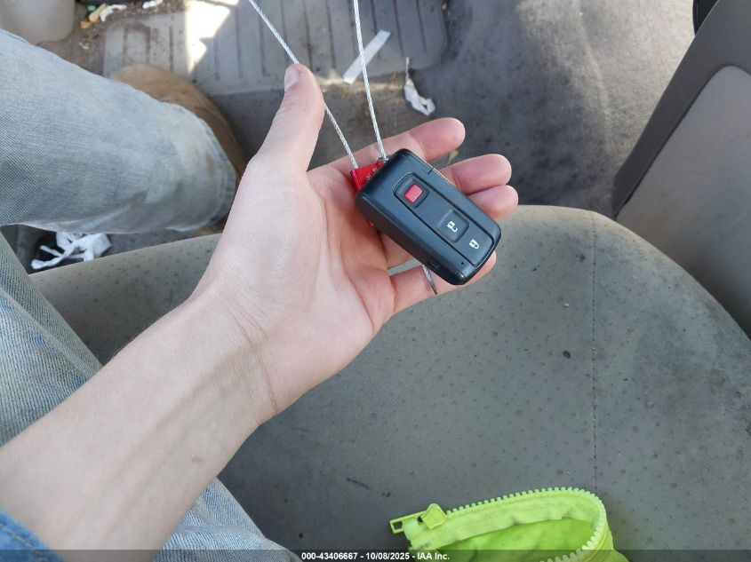 2008 Toyota Prius Touring VIN: JTDKB20U287717472 Lot: 43406667