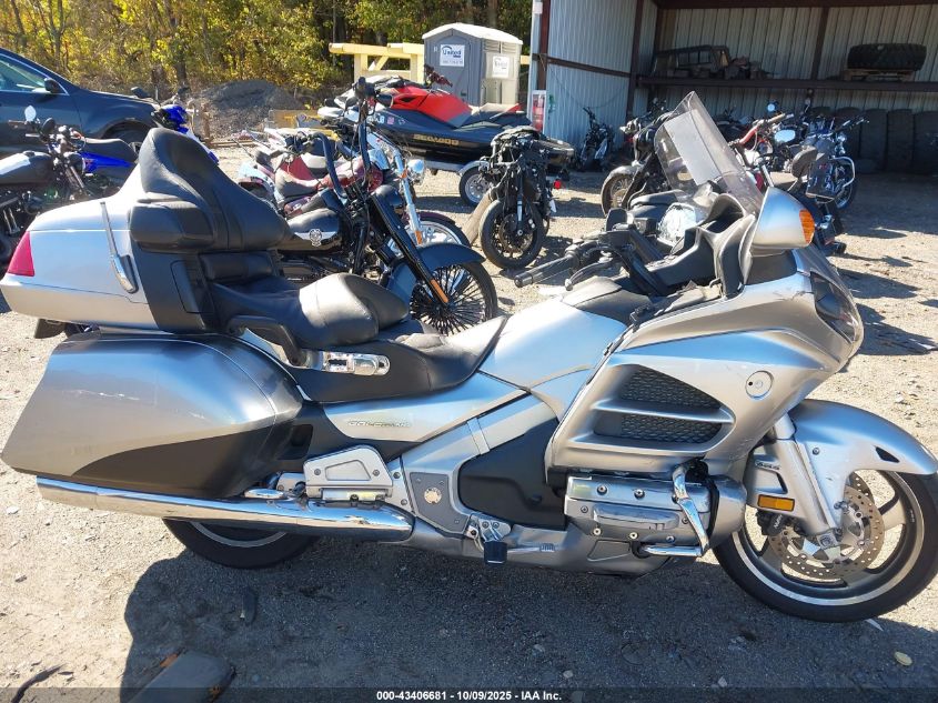 2015 Honda Gl1800 Abs VIN: JH2SC68N7FK100328 Lot: 43406681