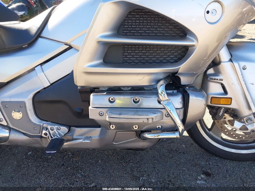 2015 Honda Gl1800 Abs VIN: JH2SC68N7FK100328 Lot: 43406681