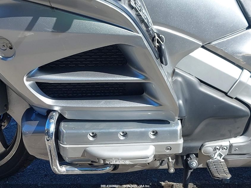 2015 Honda Gl1800 Abs VIN: JH2SC68N7FK100328 Lot: 43406681