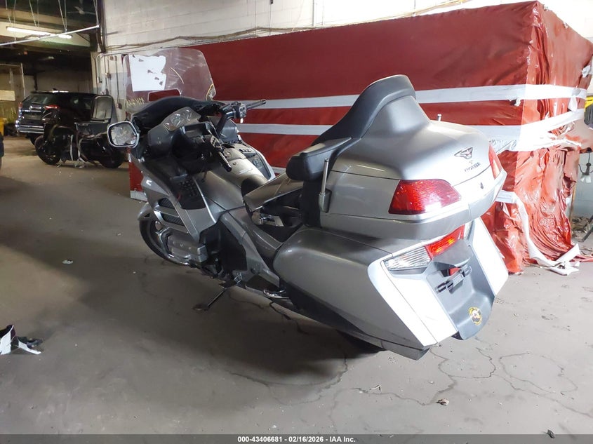 2015 HONDA GL1800 auction photo 3