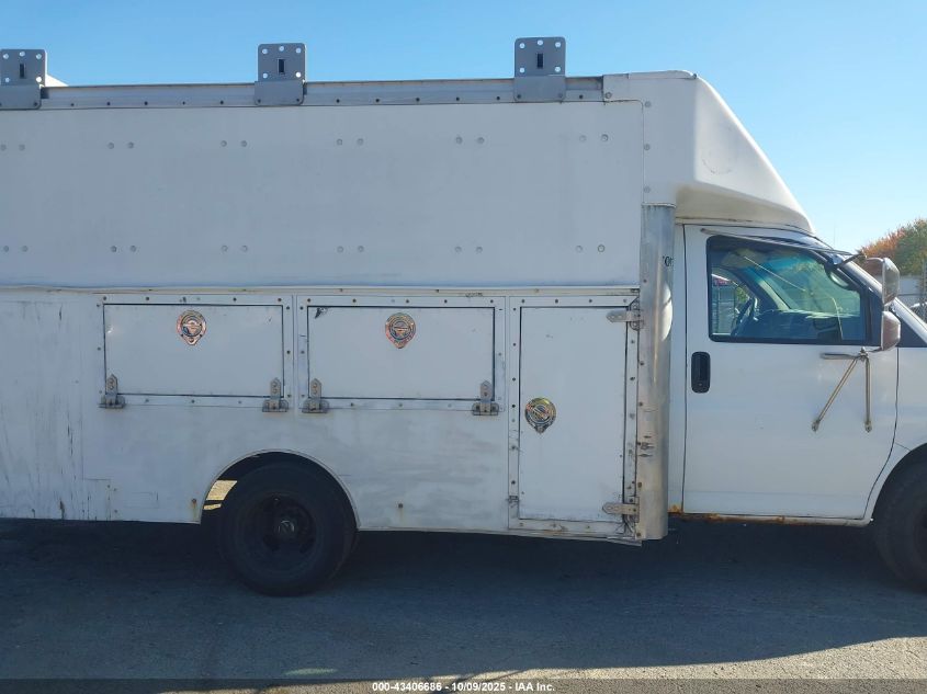 2007 Chevrolet Express Cutaway Work Van VIN: 1GBJG31U771114024 Lot: 43406686